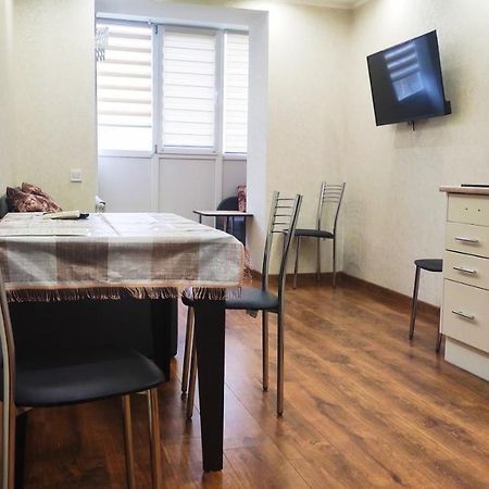 Уютная Квартира У Моря Apartment Odessa Ngoại thất bức ảnh