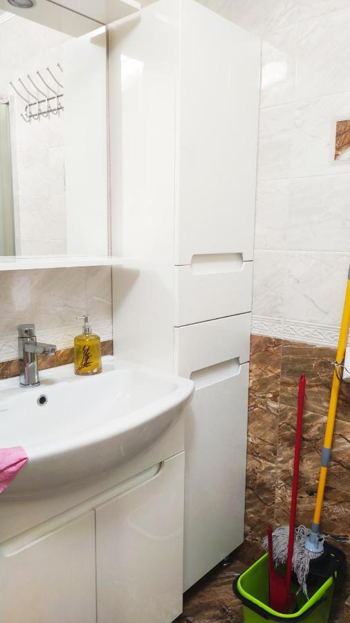 Уютная Квартира У Моря Apartment Odessa Ngoại thất bức ảnh